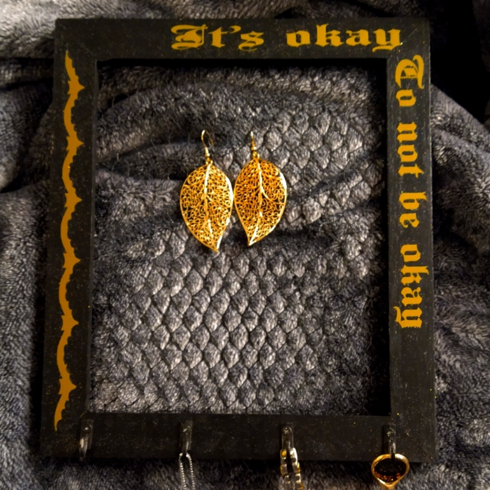 Jewelry holder